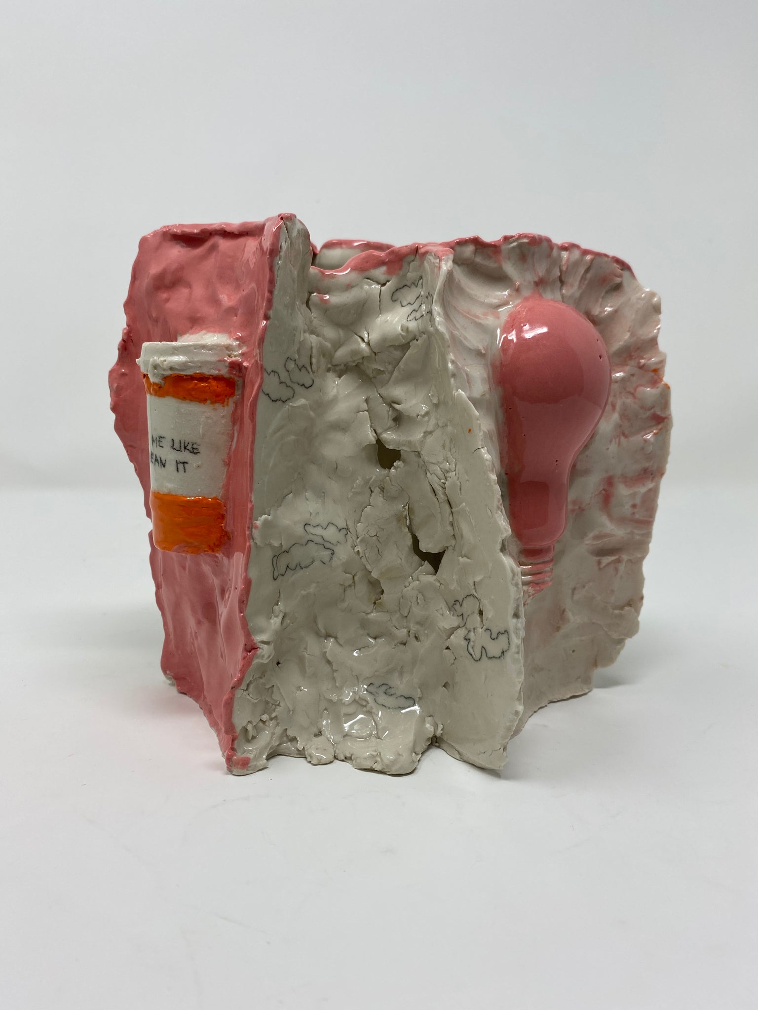 KISS ME LIKE YOU MEAN IT | Porcelain Recombination Vase Majestic Hudson Lifestyle