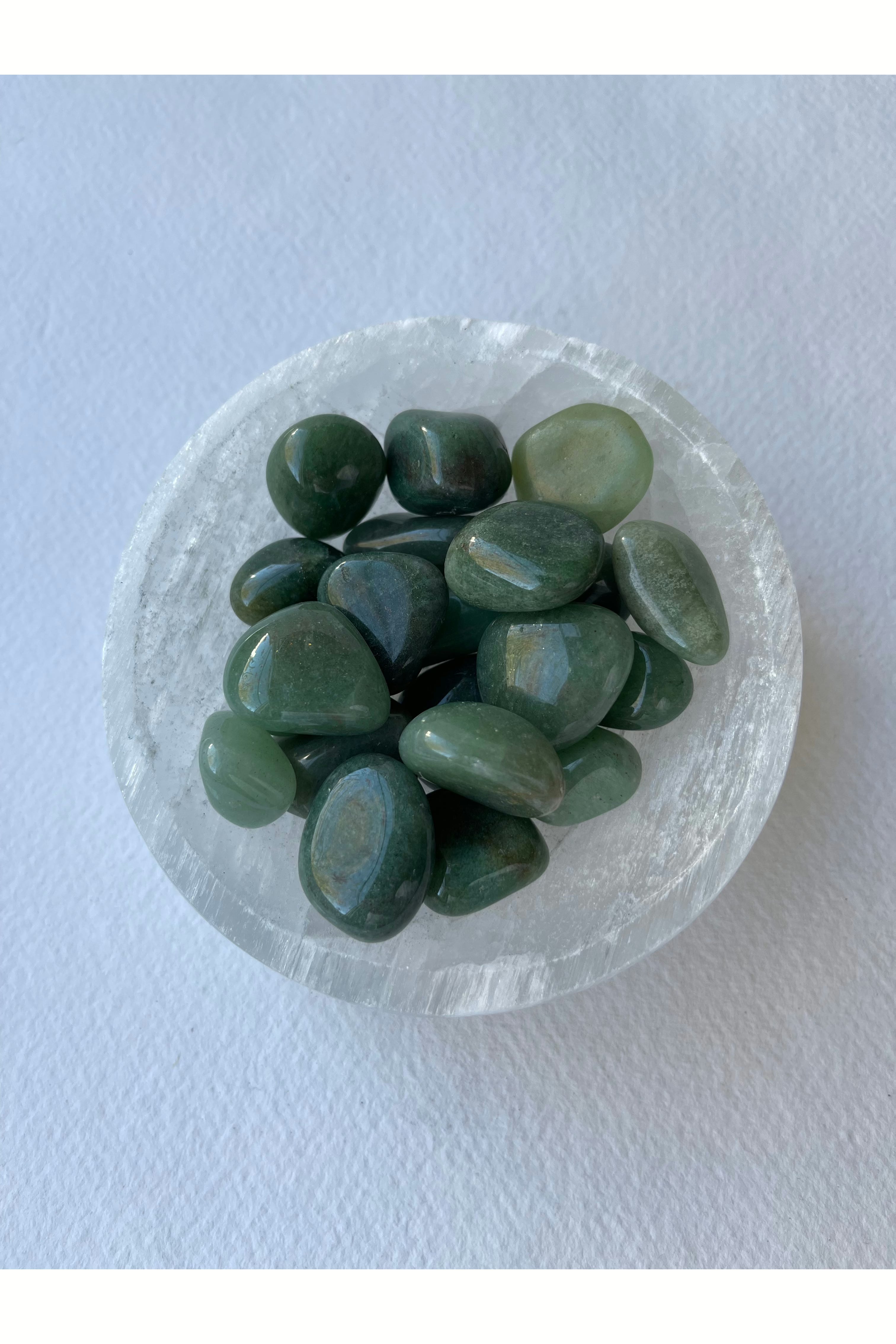 Green Jasper Tumbled Crystal – Rivendell Shop