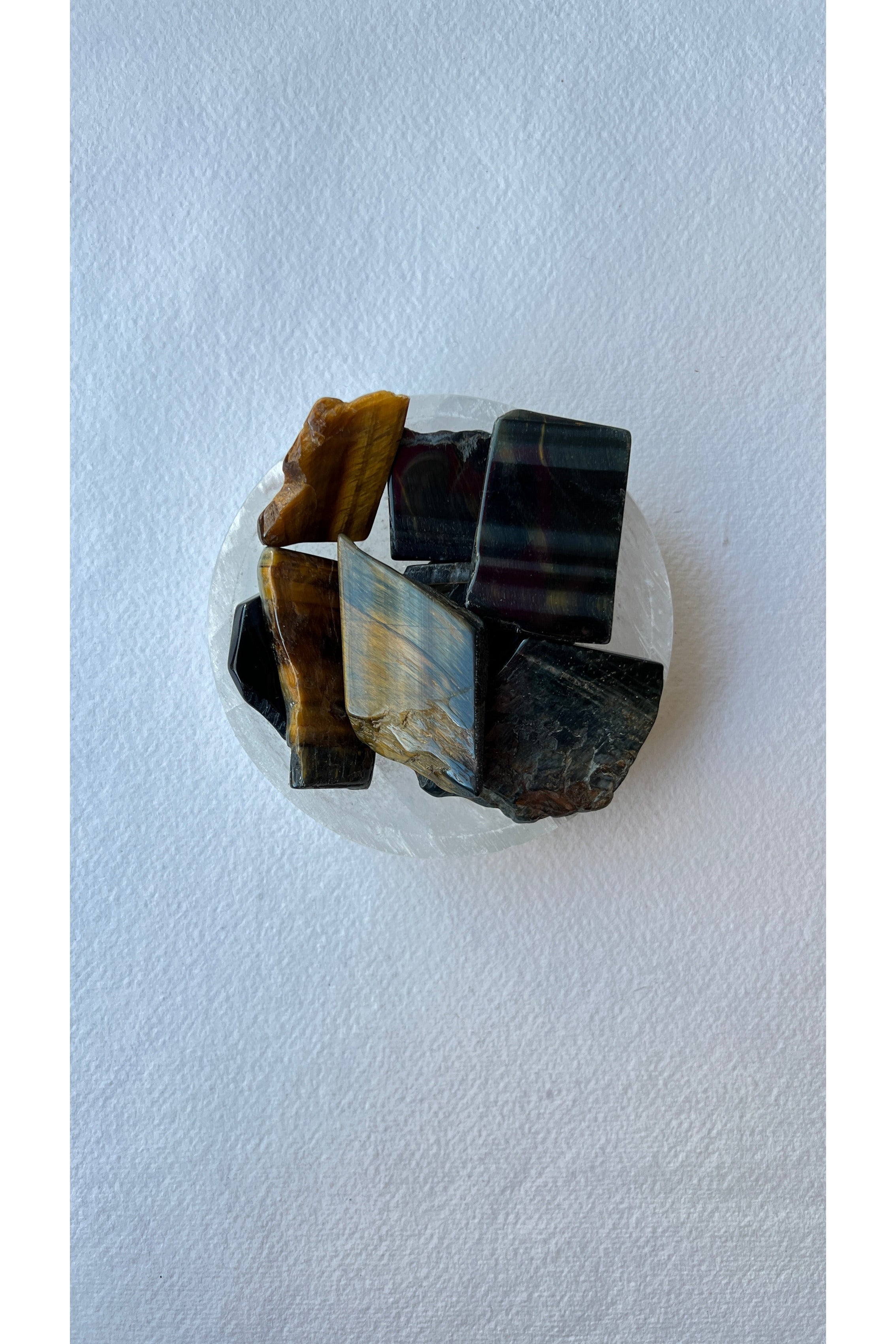 Tiger's eye polished crystal slab with golden and brown bands