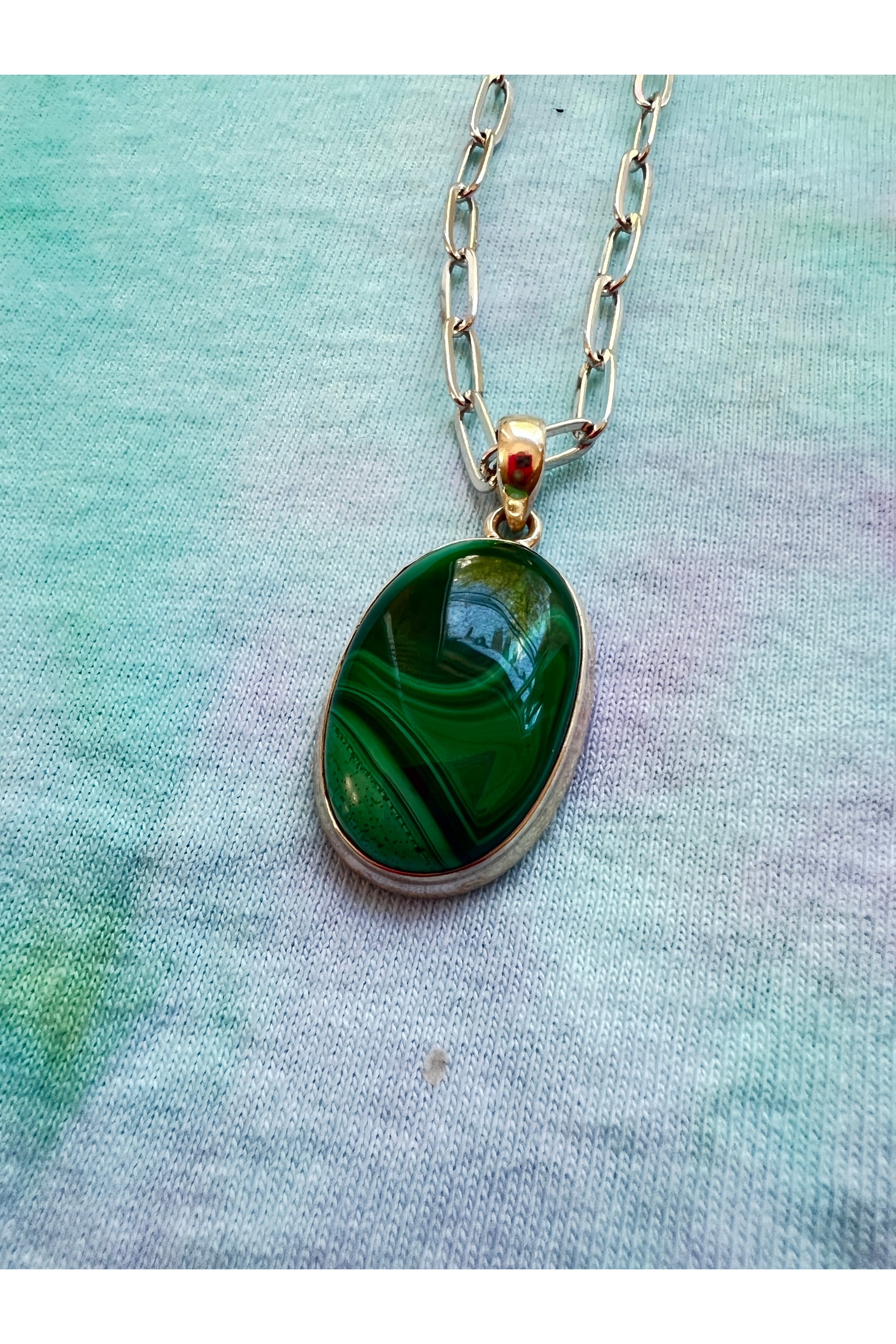 Polished Malachite Pendant Necklace for Spiritual Transformation and Style