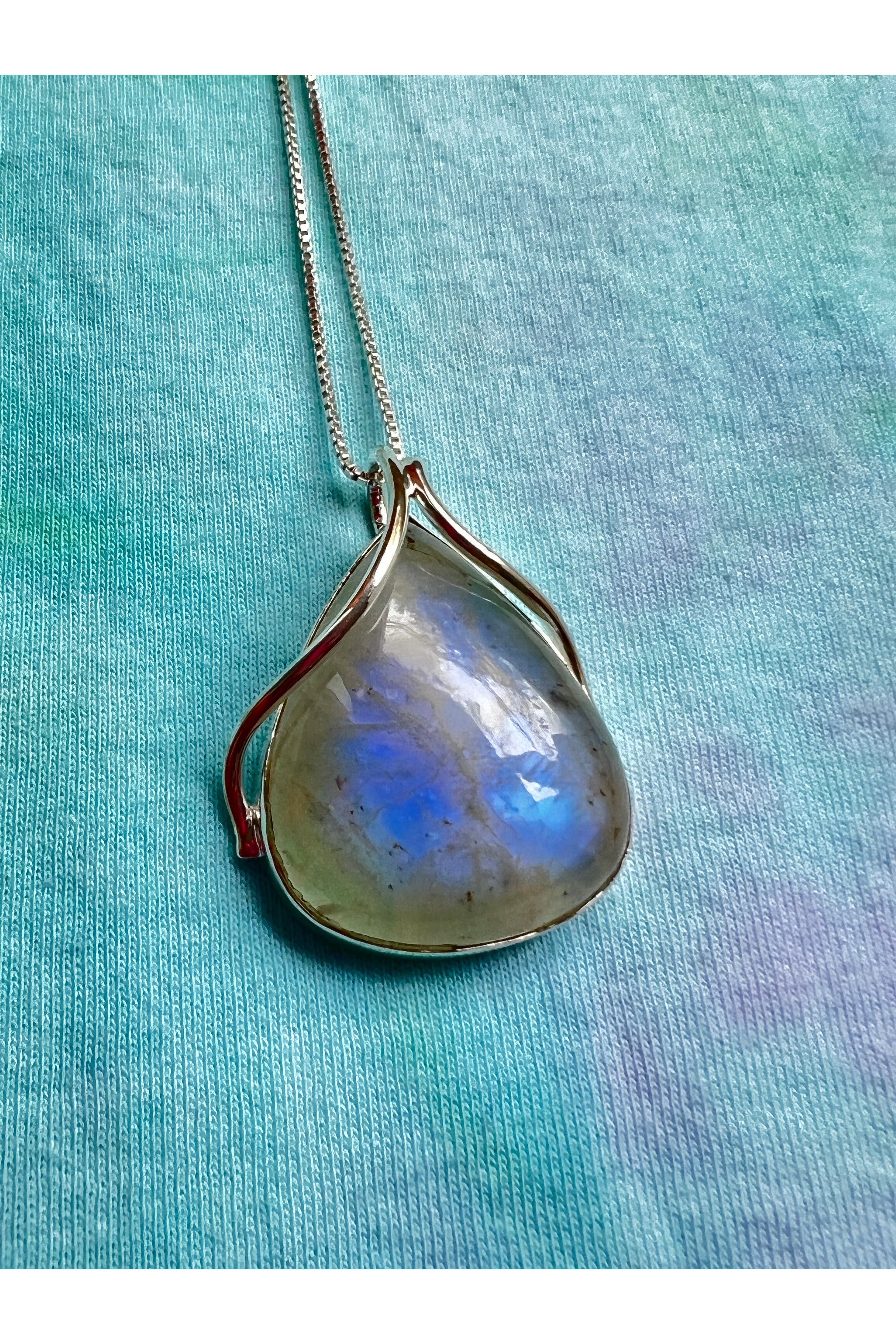 Polished Teardrop Moonstone on Chain – Healing Jewelry