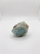 aquamarine specimen with hexagonal structure 