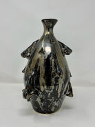 The Nose Knows No Answers But The Mirror Does | Vase Majestic Hudson Lifestyle