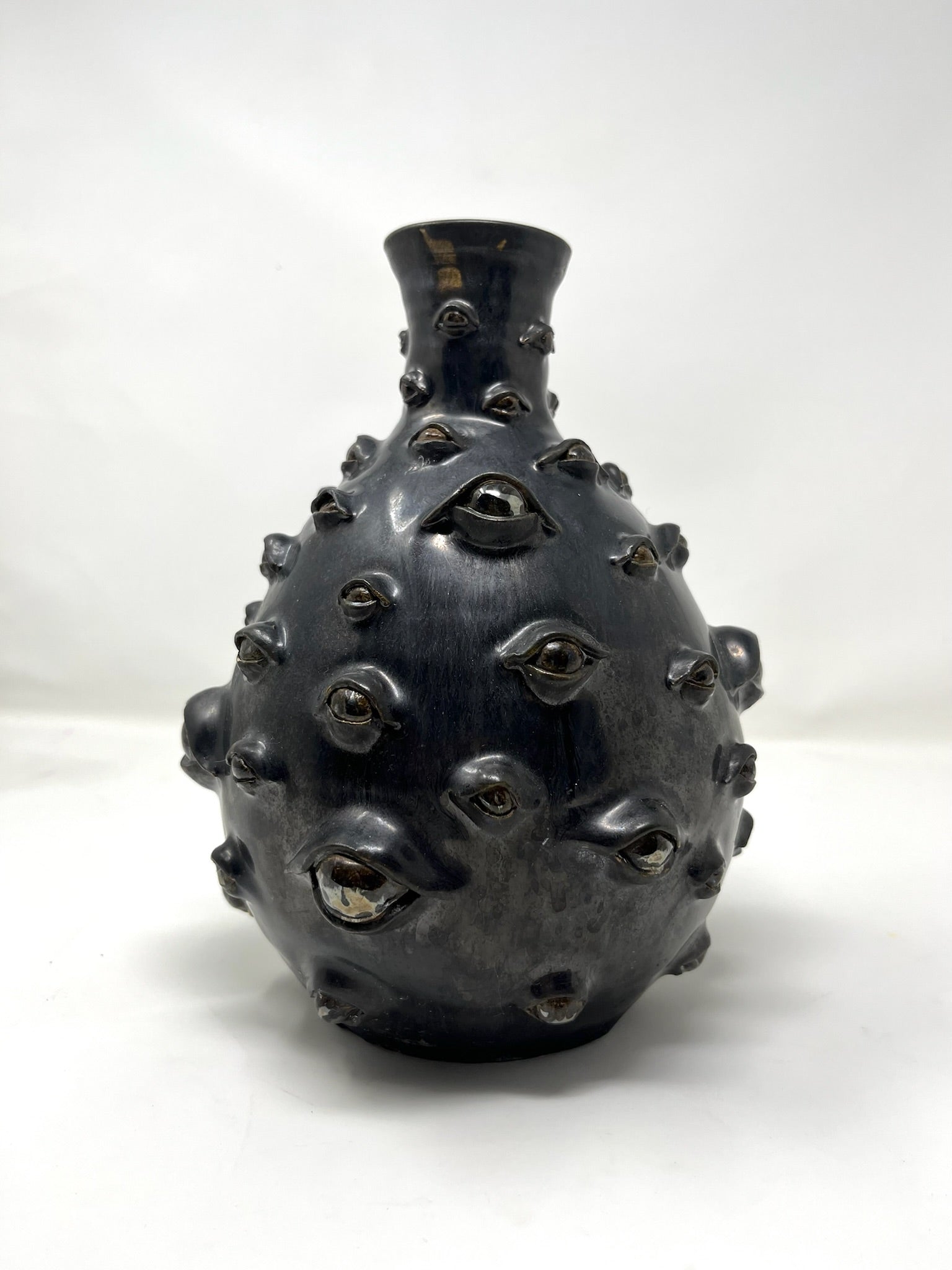 Vase of a Thousand Eyes Majestic Hudson Lifestyle