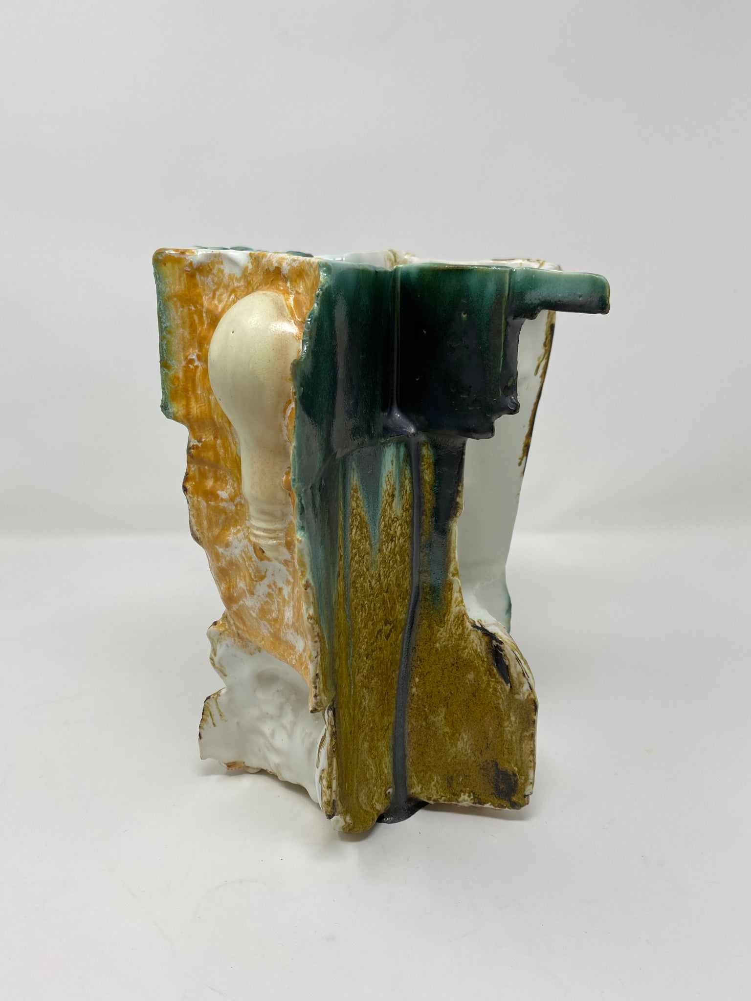 Adderall | Porcelain Recombination Vase Majestic Hudson Lifestyle