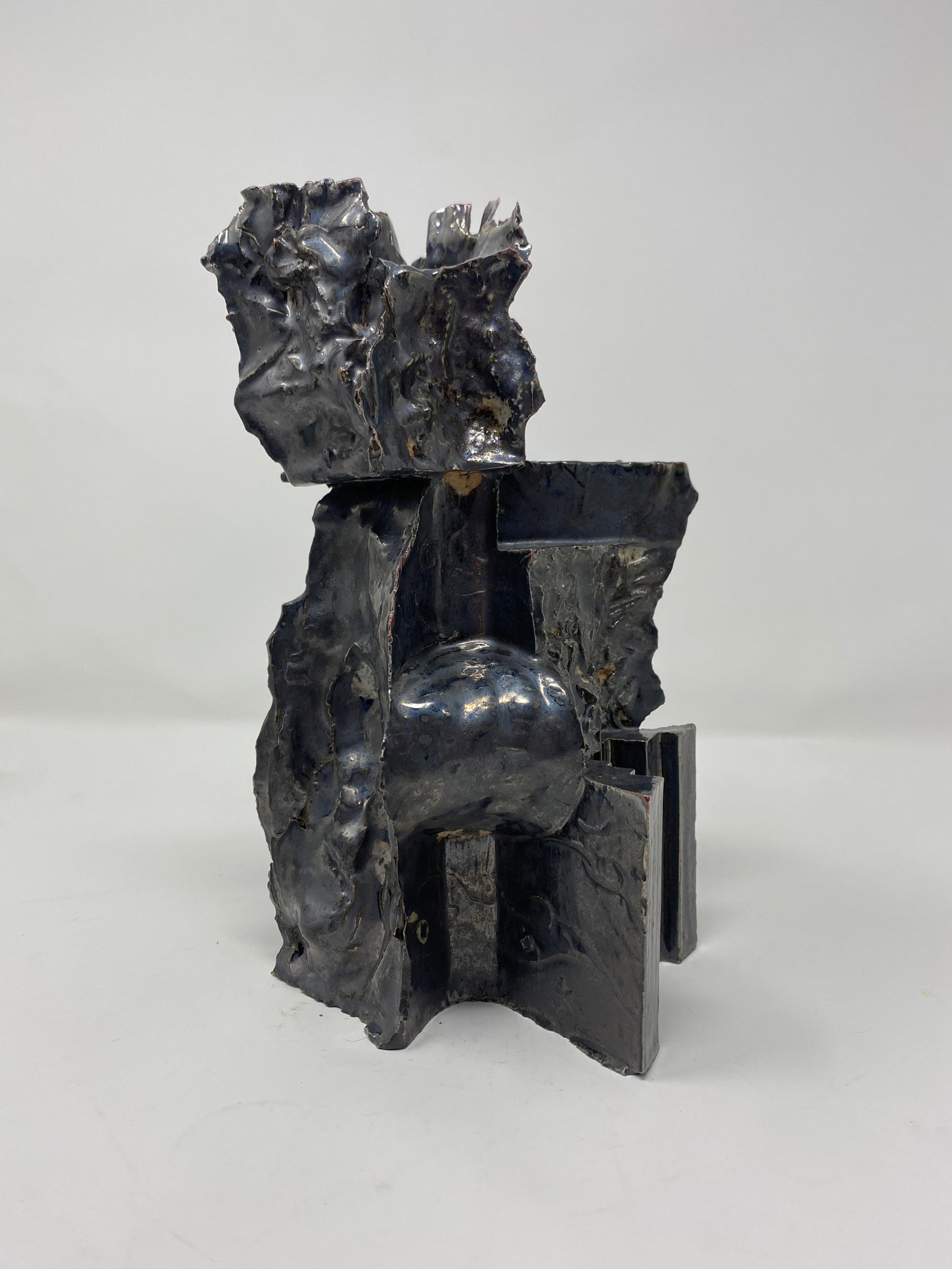 Steel Door | Porcelain Recombination Vase Majestic Hudson Lifestyle