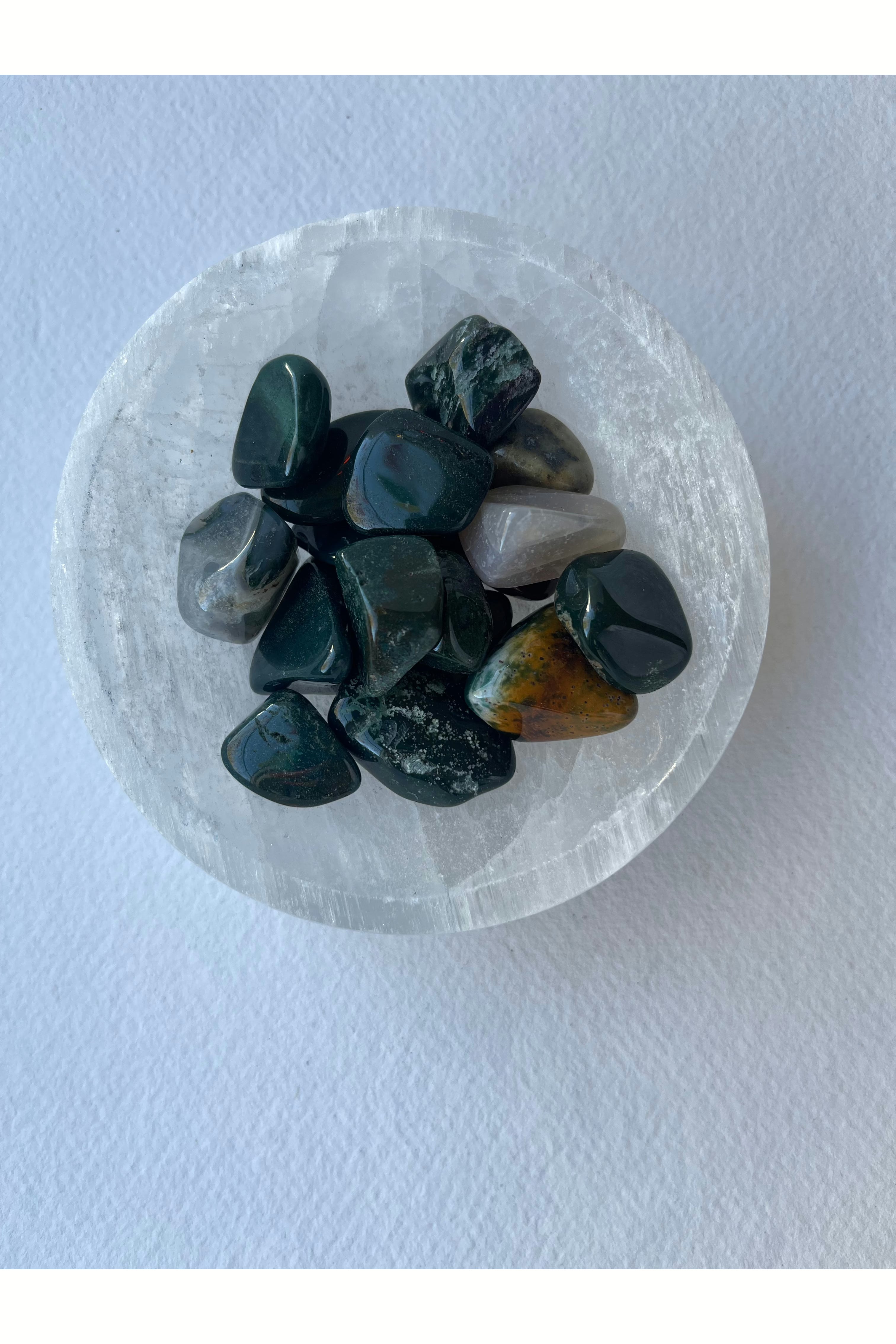 Bloodstone | Tumbled Majestic Hudson Lifestyle