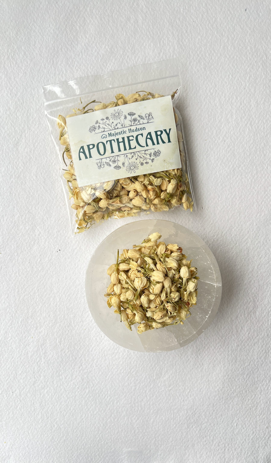 Jasmine Majestic Hudson Lifestyle