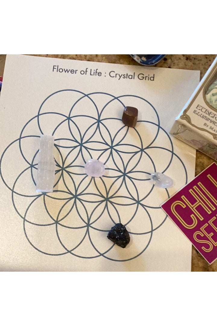 Majestic Hudson Crystal Grid Card + Instruction Set Majestic Hudson Lifestyle